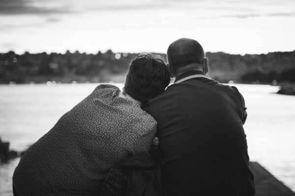 Styrk Jeres Relation med Parterapi: En Vej til Nærhed og Forståelse